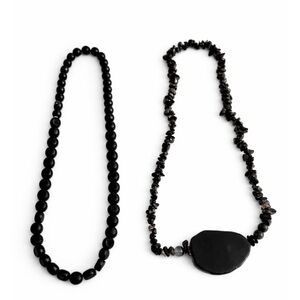 Noir – Depth • Mystery • Quiet Authority | Black Stone Statement Necklace